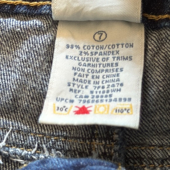 Levi’s Original 725 capris size 7❤️❤️ - Picture 5 of 5
